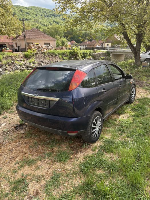 Vamd ford focus 1.8 TDDI pentru piese s au pentru câmp