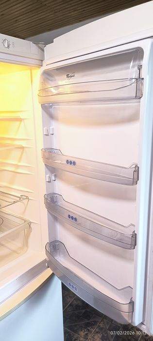 Combina frigorifica Whirlpool