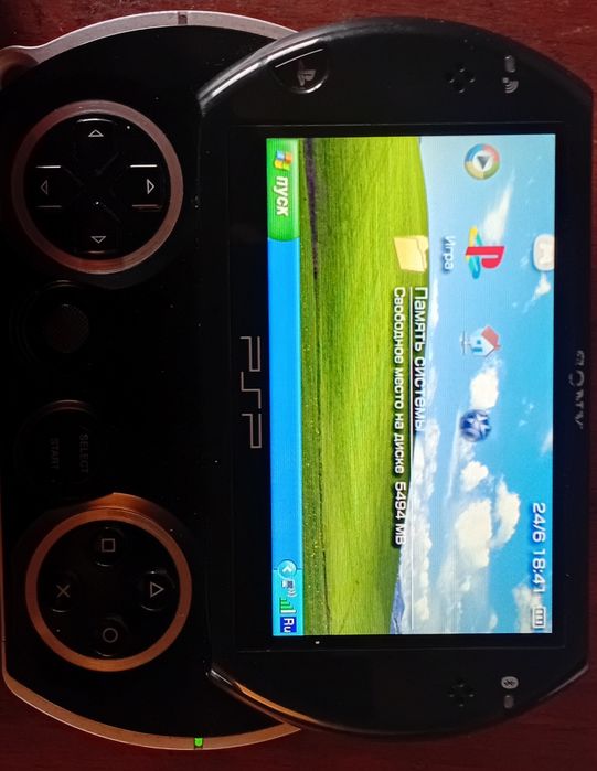 PsP-go в отличном состоянии прошитая