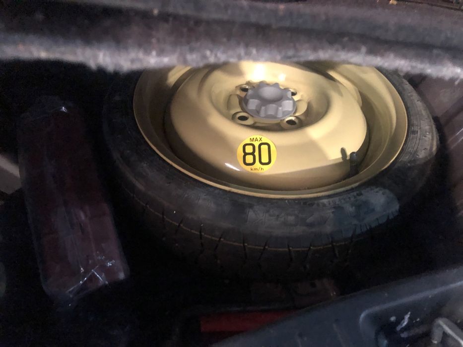 Subaru justy 1.0 i на части