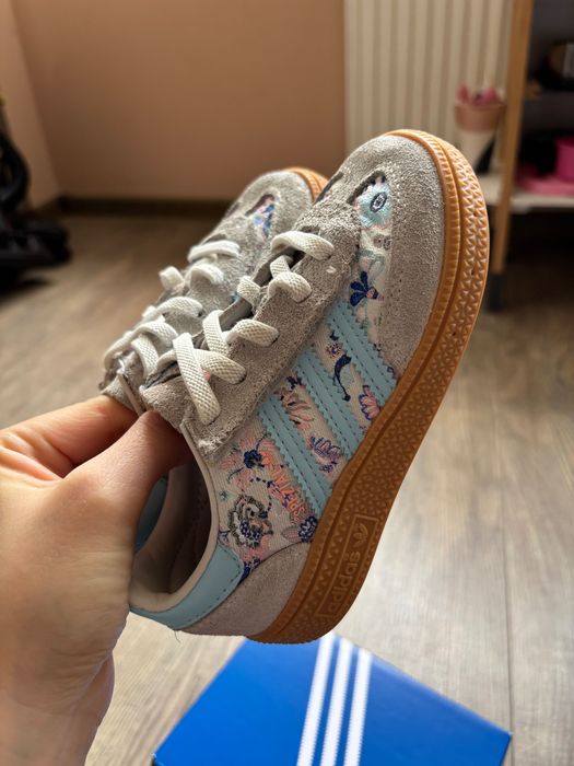 Детски сникърси Adidas Hanbal Spezial