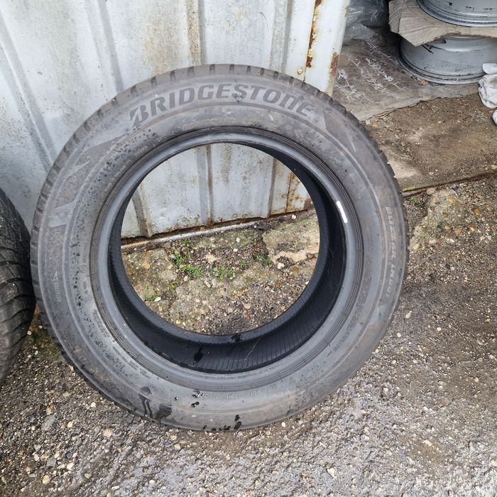 BRIDGESTONE Зимни 225 60 17