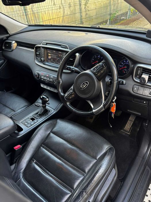 Kia Sorento 2016 Automata 2.2D Volan Dreapta