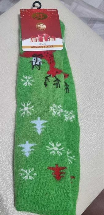 Носки теплые с рисунками в новом состоянии