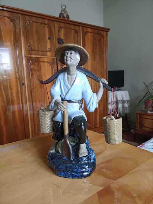 Bibelou chinez carand apa