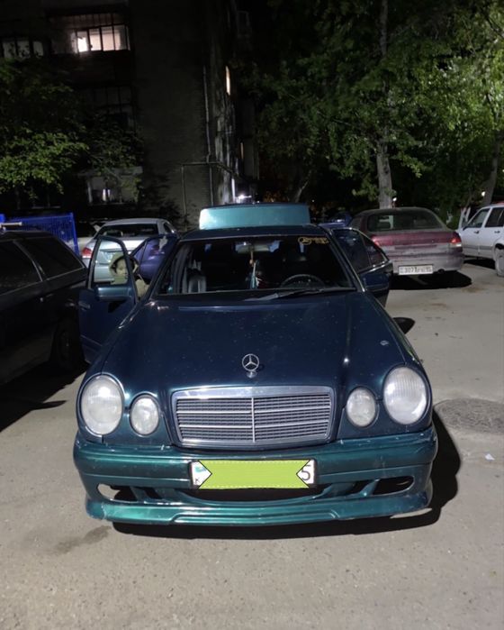 Срочно продам Mercedes