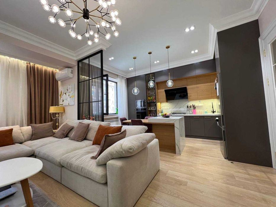 ЖК NRG-ОЙБЕК! Сдается новая 3-х комнатная квартира в элит комплексе!