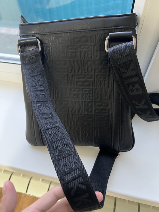 Продам барсетку Bikkembergs