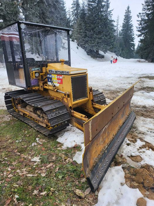 Buldozer Mitsubishi