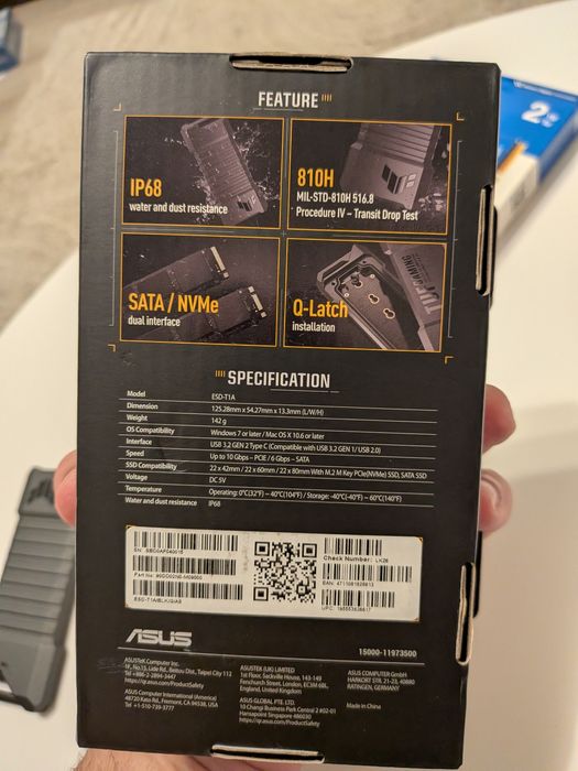 Rack SSD Asus Tuf Gaming și SSD WD Blue M2 2TB