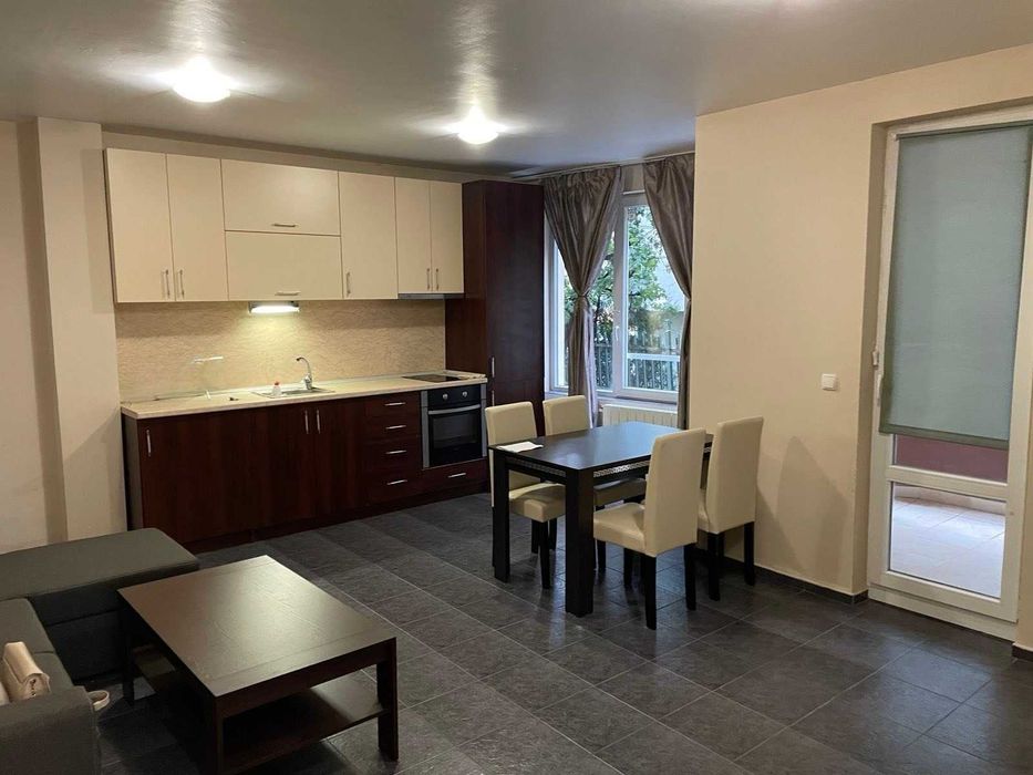 Дава се под наем Двустаен апартамент в София, Витоша - 55 кв.м за 475 € - Снимка #1