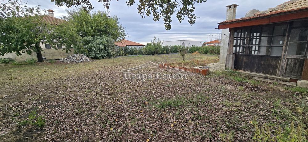 Продава се Къща в с. Приселци, Област Варна - 215 кв.м за 1024 €/кв.м - Снимка #8