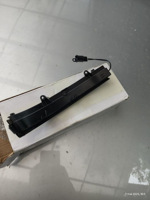 Semnalizări dinamice oglinzi VW  Jetta mk6