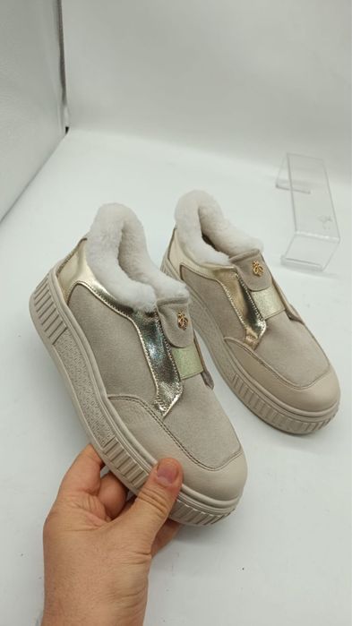 Замшевые кроссовки  36-37 tucino