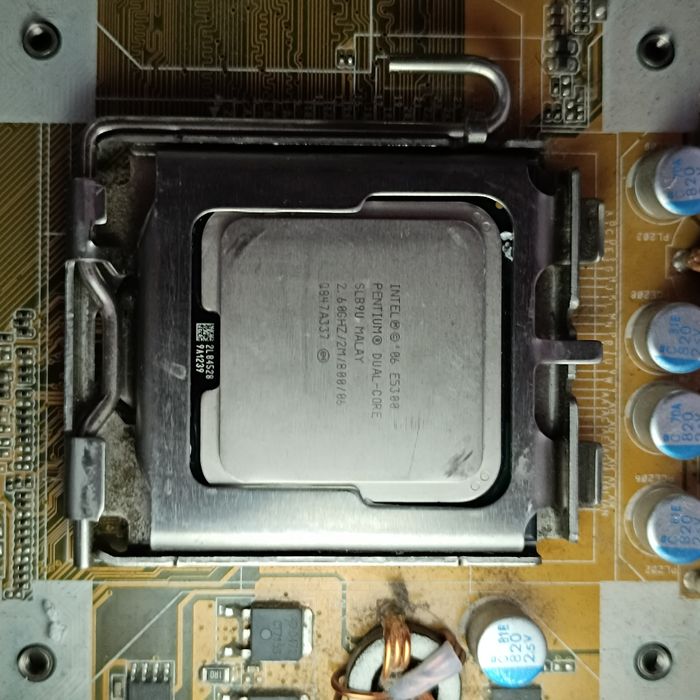 Комплектyющие крмпьютера . Полностью рабочие