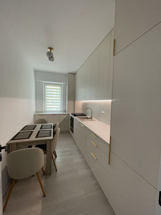Apartament doua camere + parcare