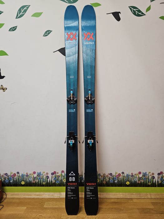 Ски туринг сет Volkl+ATK автомати + колани + котки