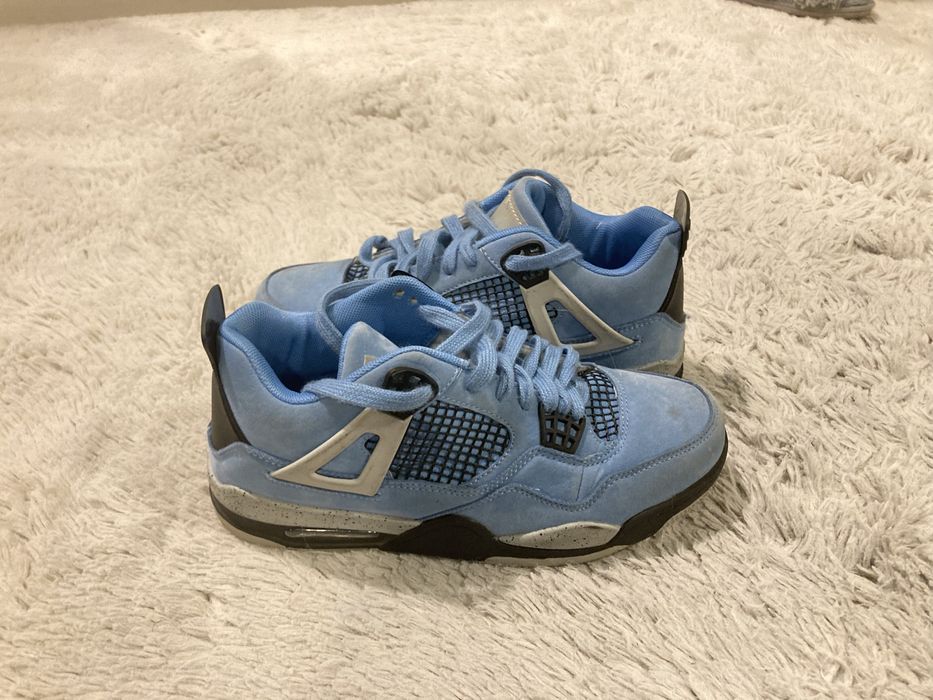 Jordan 4 University Blue – перфектно състояние 39-ти размер