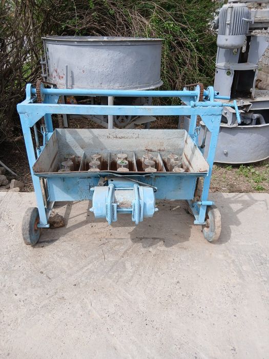 Продается шлакаблочный станок