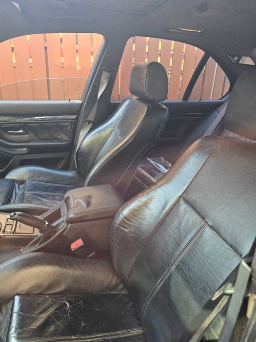 Продавам BMW E39 528i, 1996 г. Цена: 3000 евро