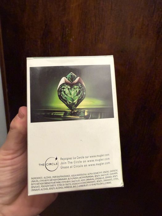 Aura mugler eau de parfum