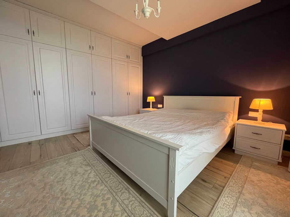 Apartament cu 3 camere de inchiriat, Borhanci, parcare subterana, balcon panoramic, 10 minute de centru