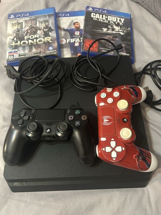 Sony PlayStation 4 Slim