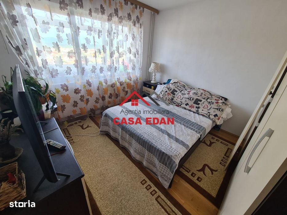 Ap 3 cam in Campina, 73 mp -- 63.000e