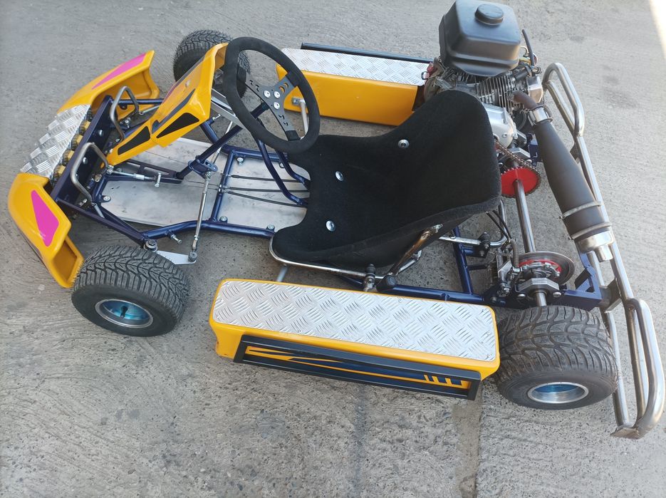 Vînd Kart Honda benzină