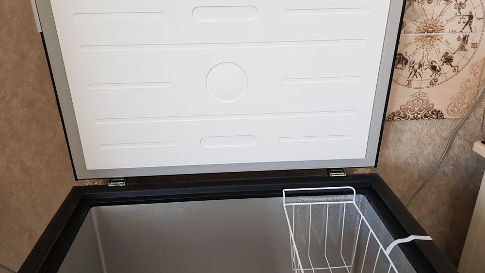 продам новый морозильник