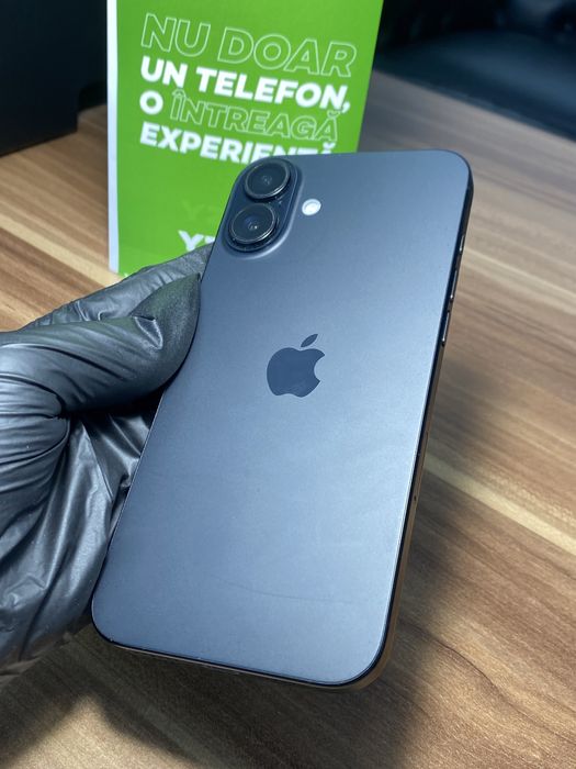 iPhone 16 Plus / 128 GB / Sănătate baterie 98% / Foarte bun