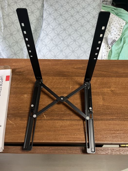 Продам подставку под ноутбук