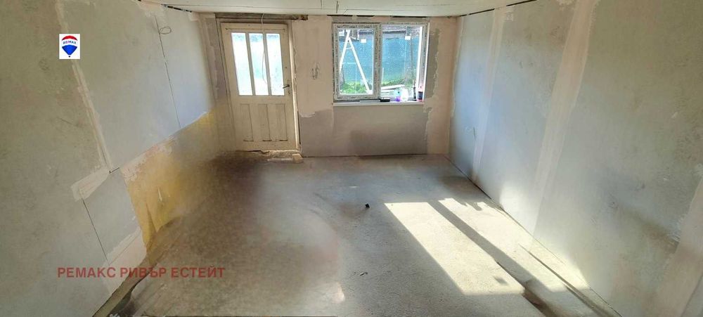 Продава се Къща в с. Червена вода, Област Русе - 110 кв.м за 845 €/кв.м - Снимка #5