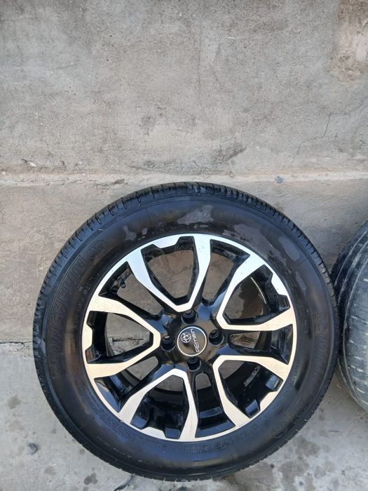 Шины в комплекте