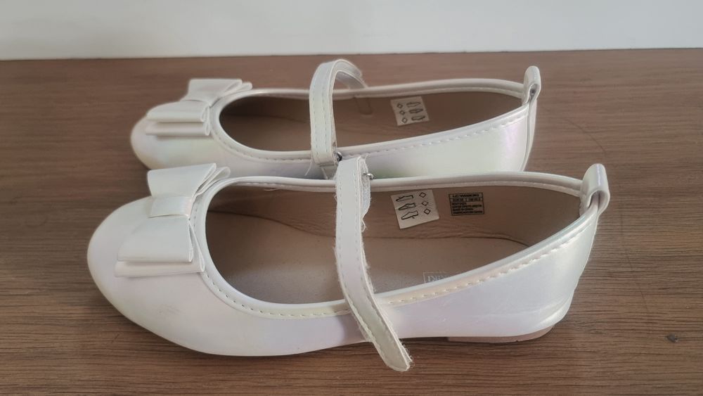 Balerini albi waikiki 32