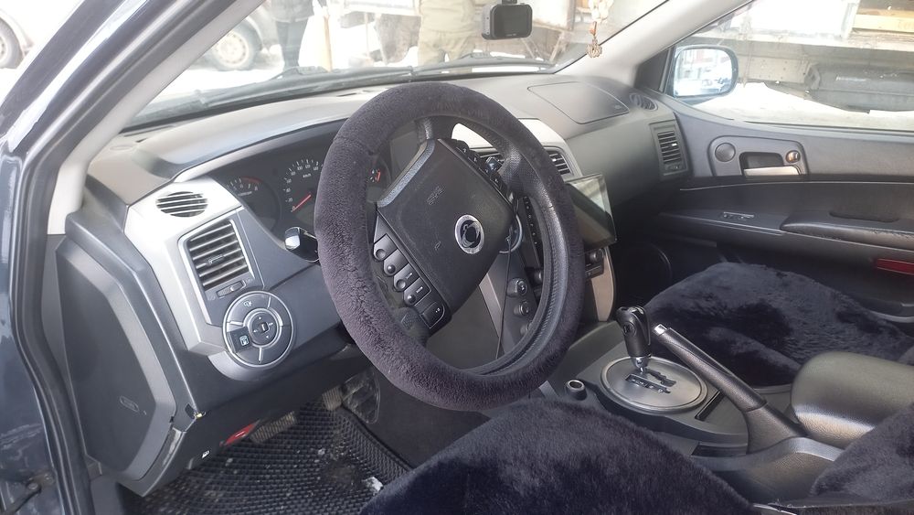 Санъенг Кайрон 2013года автомат