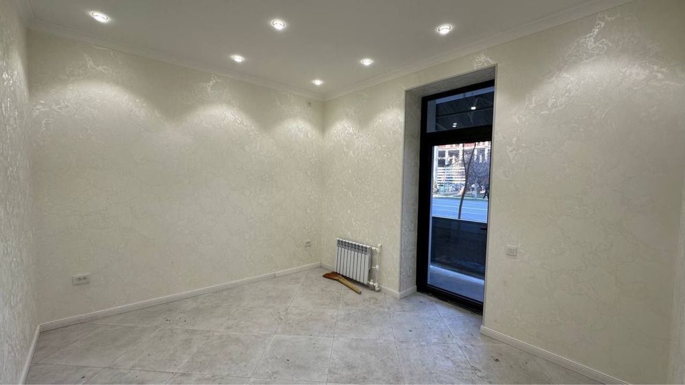 Продается коммерческое помещение первая линия