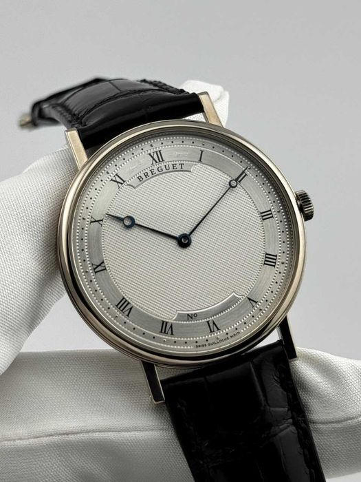 Наручные часы Breguet Classique
