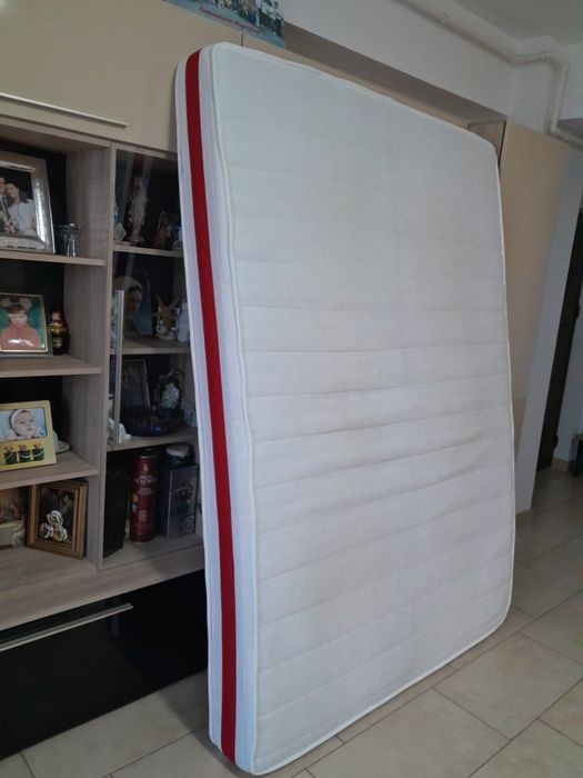 Vând Saltea 140×200, înălțime 18 cm.