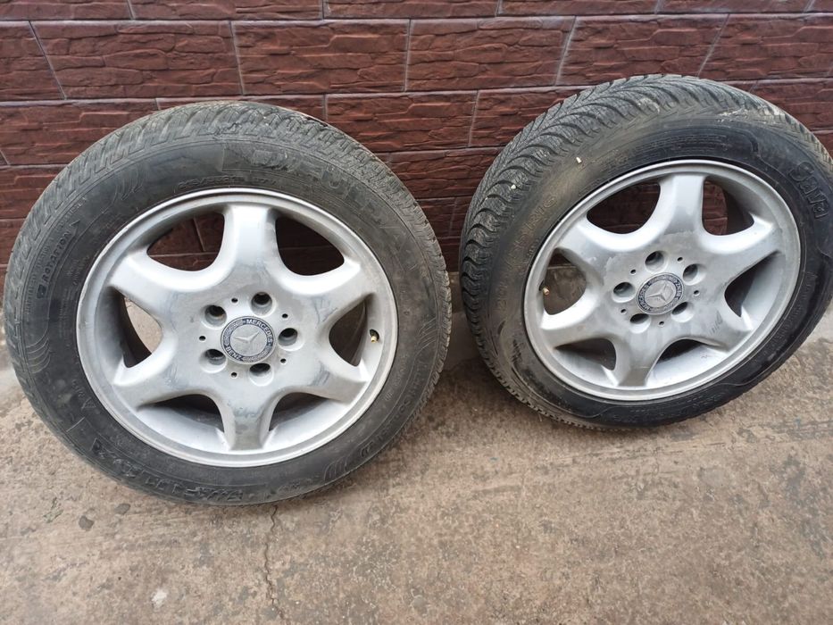 Продам зимние шины с дисками