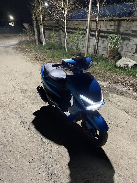 Продам мопед беннали 180куб м12