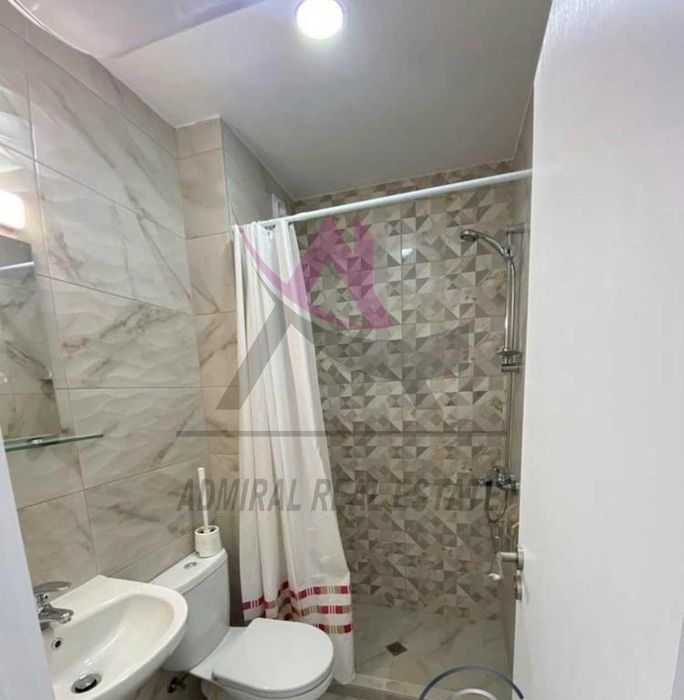 Дава се под наем Двустаен апартамент в Варна, Цветен квартал - 60 кв.м за 450 € - Снимка #3