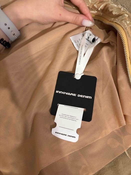 Златна рокля от  Innovare Denim