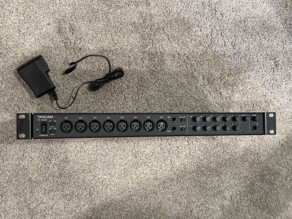 Звукова карта Tascam  US-16x08  (USB 2 Audio Interface)