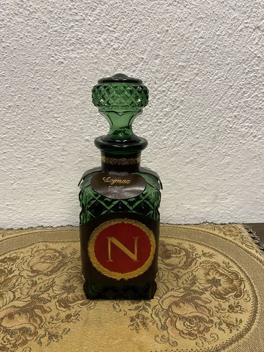 Винтидж зелена стъклена гарафа Cognac N Италия 1970