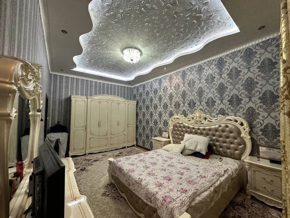 участка сотилади_.