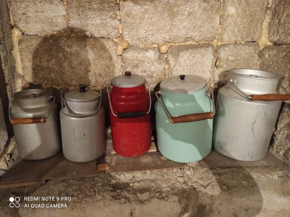 тазик чашка,,фляга 10л,бидоны