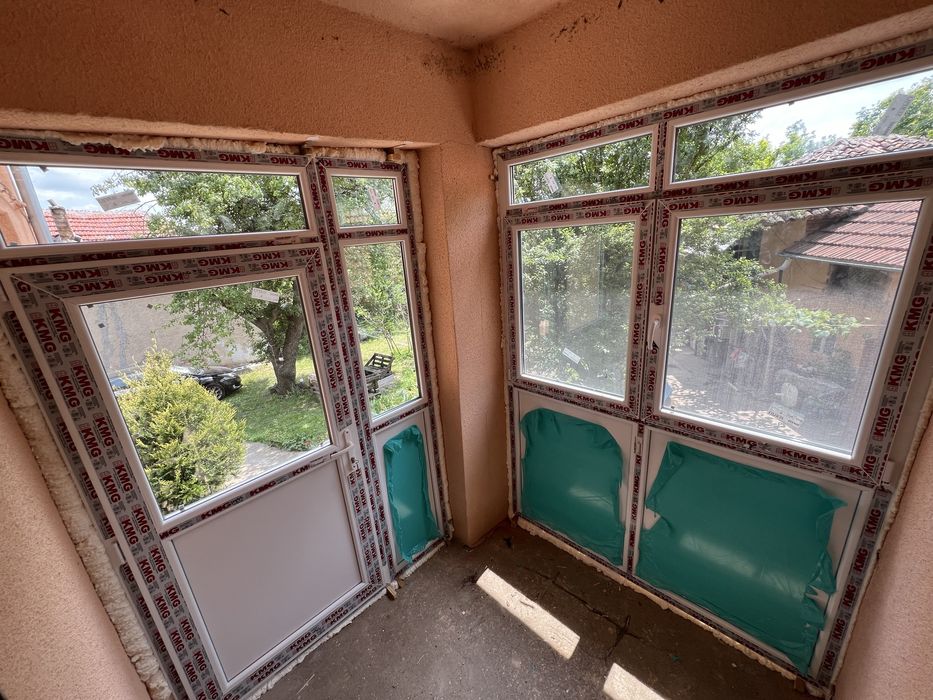 PVC и AL дограма, вътрешни щори, комарници, стъклопакети