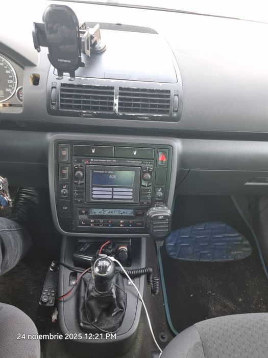 Vînd sau schimb wolswagen sharan2004