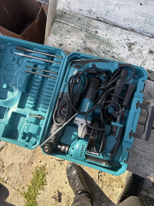 Разпродажба на машини и инструменти